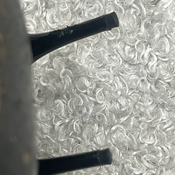 Louis Vuitton Black Patent Leather Lock It Round Toe Pumps - Picture 12 of 12